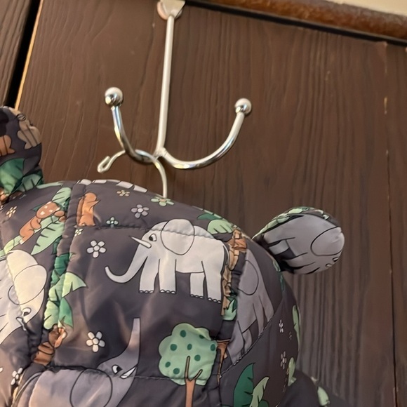 Riley & James babies gray quilted winter jacket. Fleece lined. Size 12 Months. - Picture 8 of 13